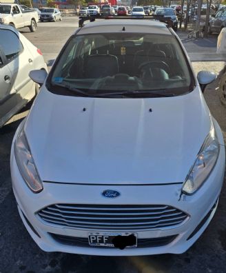 Ford Fiesta KD Usado en Salta