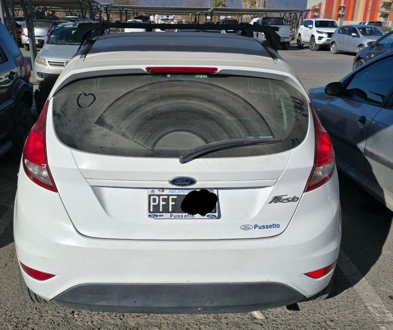 Ford Fiesta KD Usado en Salta, deRuedas