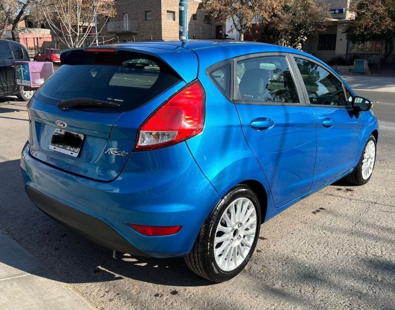 Ford Fiesta KD Usado en Mendoza, deRuedas