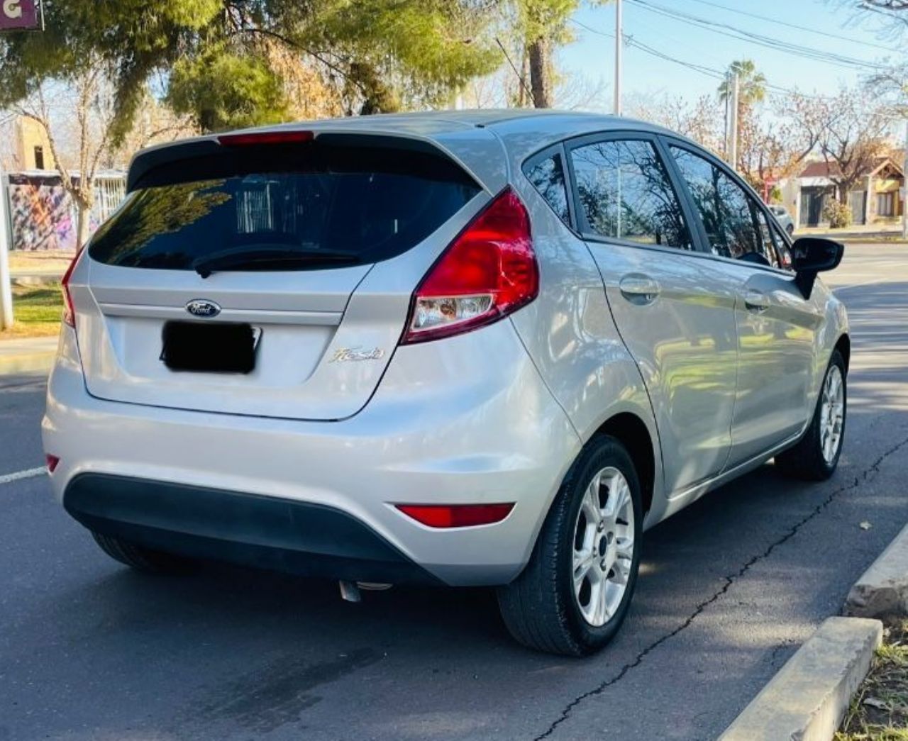 Ford Fiesta KD Usado Financiado en Mendoza, deRuedas