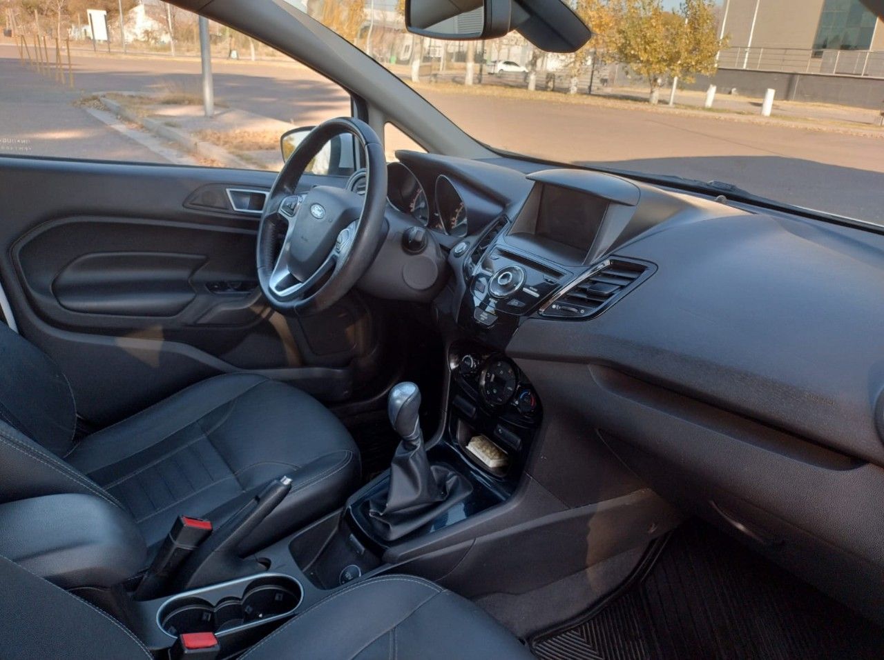 Ford Fiesta KD Usado en Mendoza, deRuedas