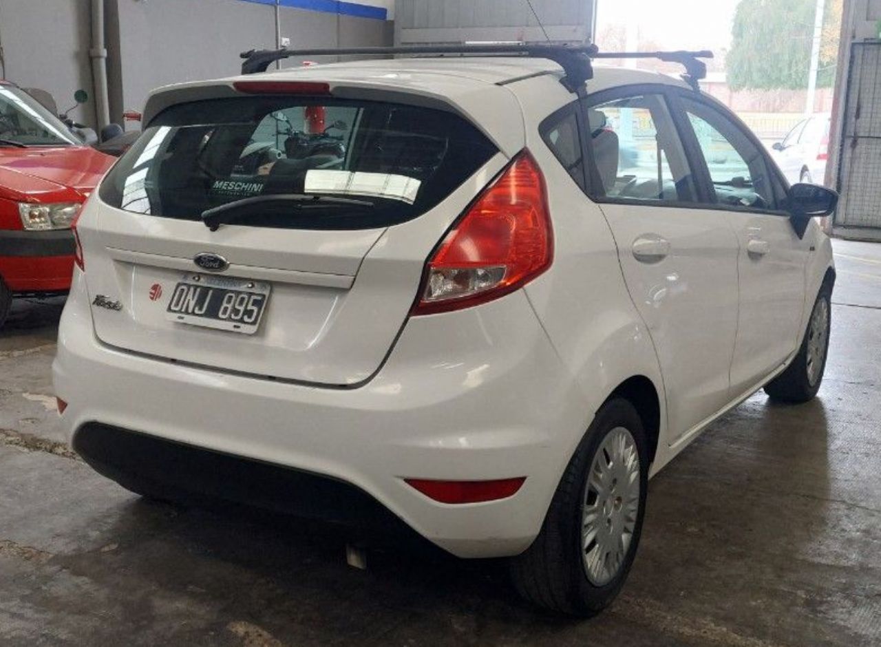 Ford Fiesta KD Usado Financiado en Mendoza, deRuedas