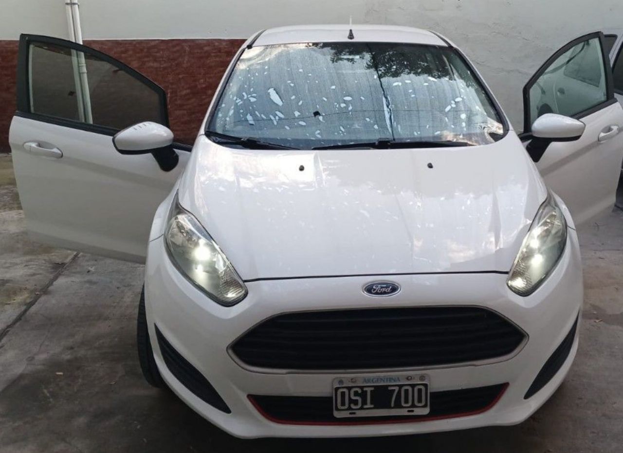 Ford Fiesta KD Usado en Buenos Aires, deRuedas