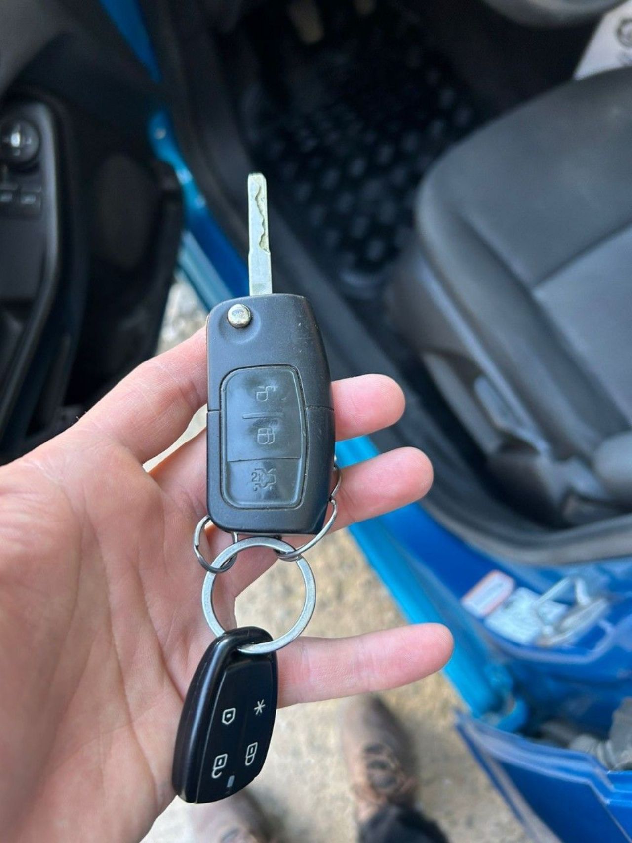 Ford Fiesta KD Usado en Córdoba, deRuedas
