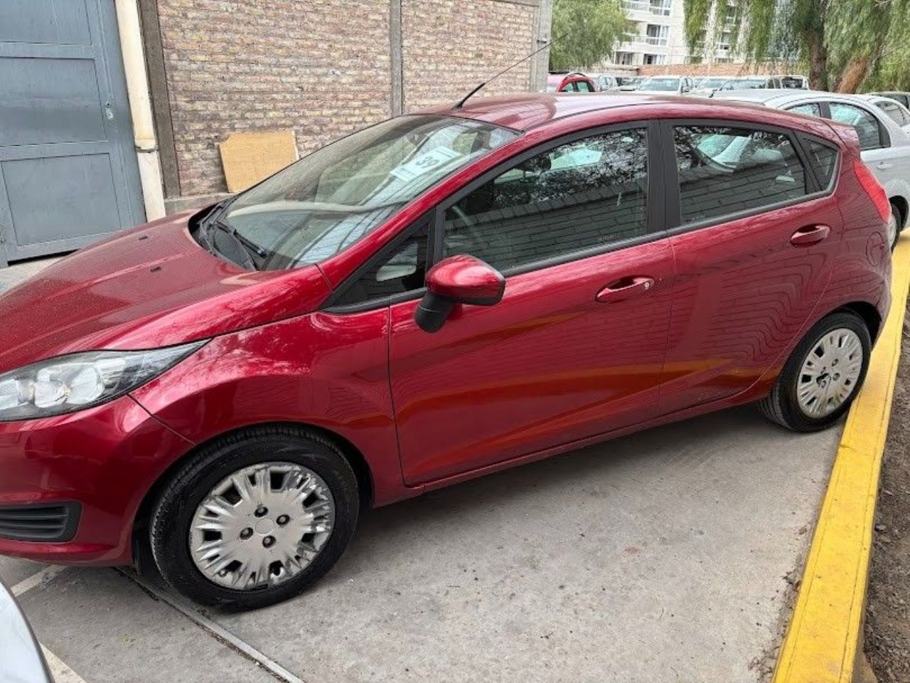 Ford Fiesta KD Usado en San Juan, deRuedas