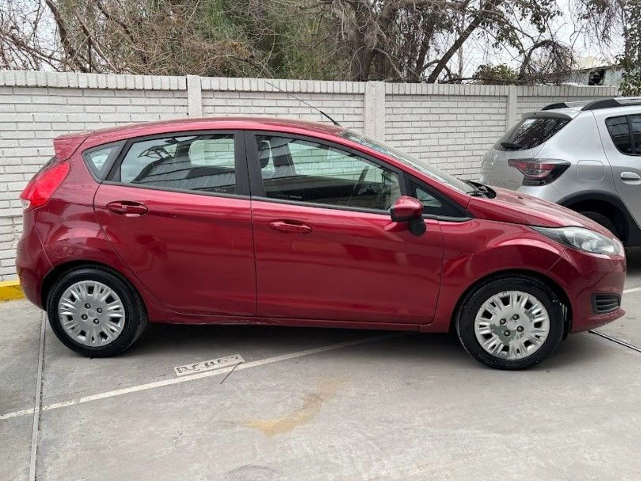 Ford Fiesta KD Usado en San Juan, deRuedas