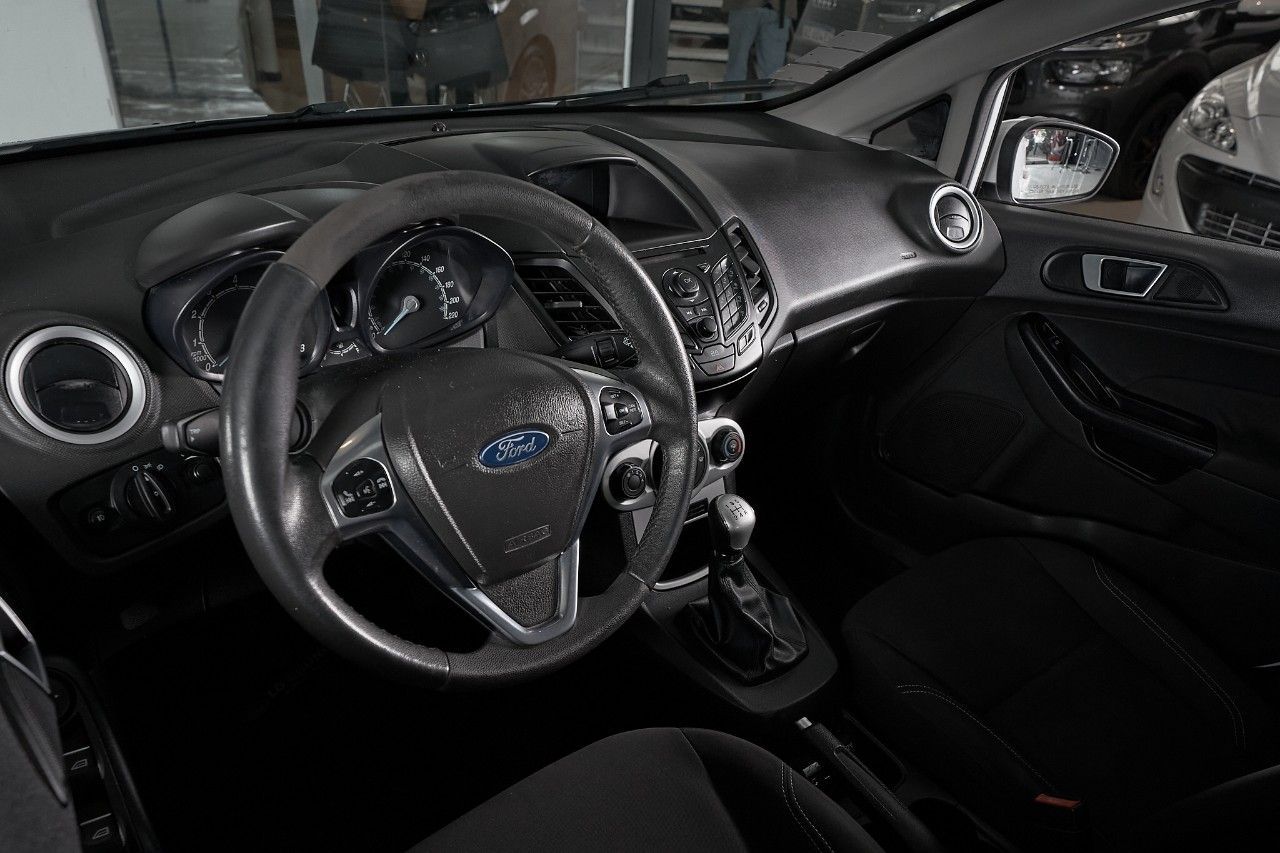 Ford Fiesta KD Usado Financiado en Córdoba, deRuedas