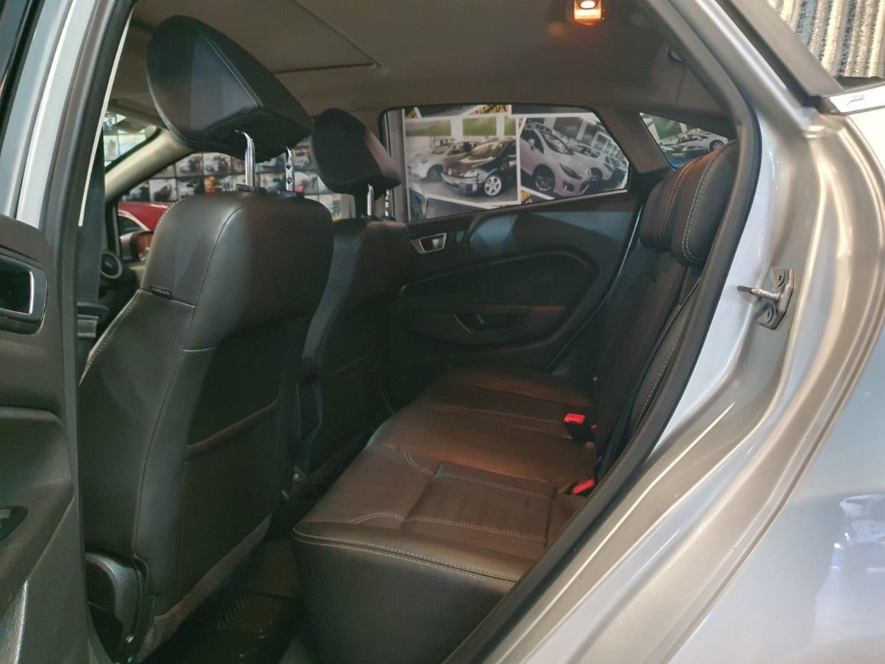 Ford Fiesta KD Usado en Mendoza, deRuedas