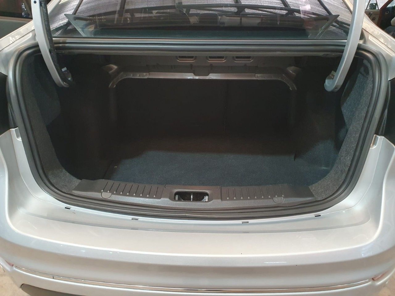 Ford Fiesta KD Usado en Mendoza, deRuedas