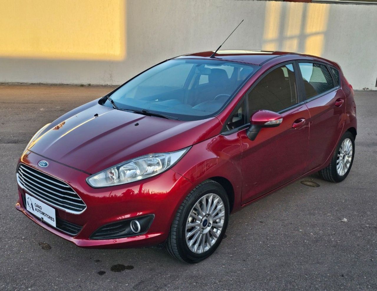 Ford Fiesta KD Usado Financiado en Mendoza, deRuedas