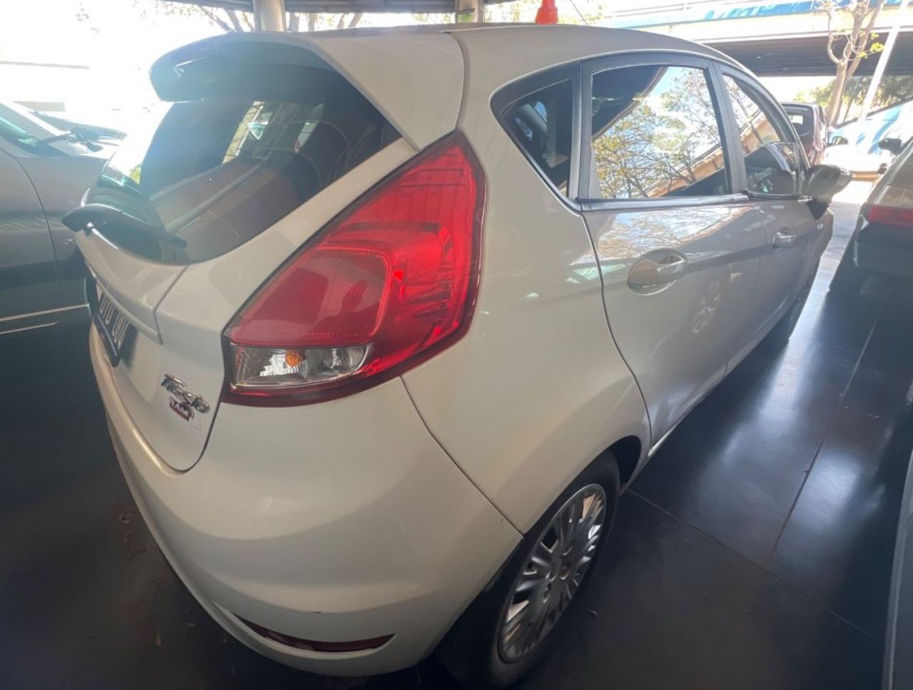 Ford Fiesta KD Usado Financiado en Mendoza, deRuedas