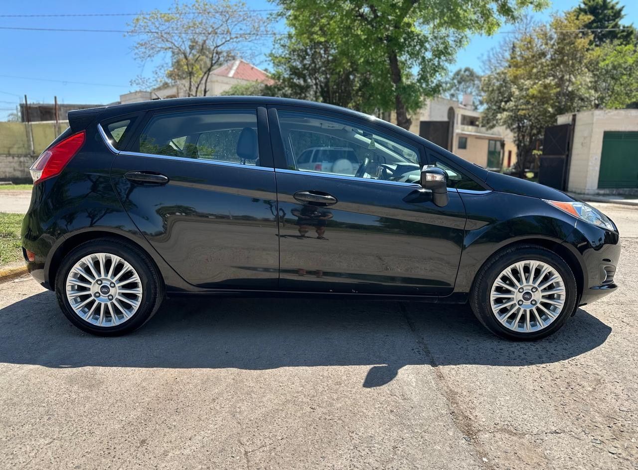 Ford Fiesta KD Usado Financiado en Córdoba, deRuedas
