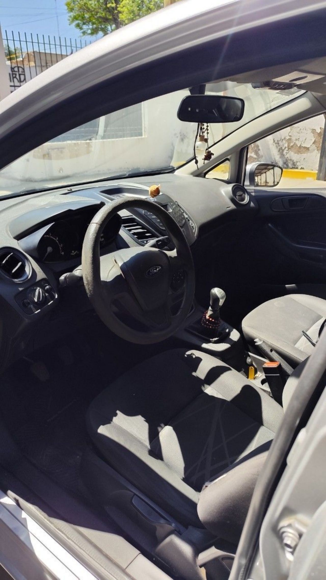 Ford Fiesta KD Usado en Mendoza, deRuedas