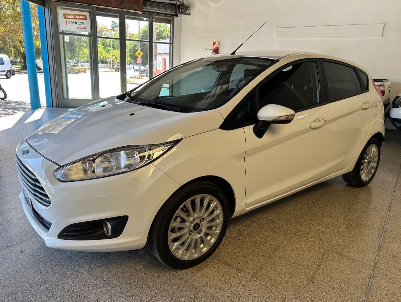 Ford Fiesta KD Usado Financiado en Córdoba, deRuedas