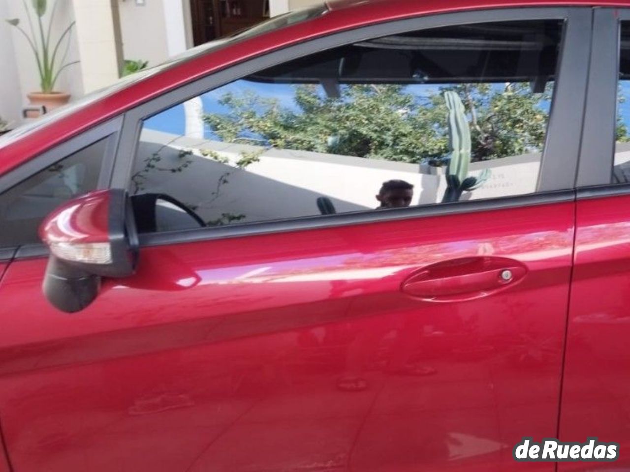 Ford Fiesta KD Usado en Mendoza, deRuedas