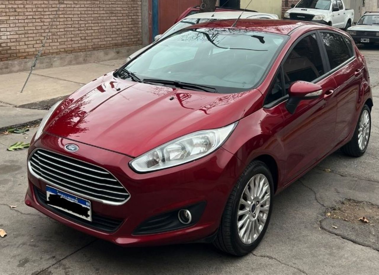 Ford Fiesta KD Usado en Mendoza, deRuedas