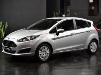Ford Fiesta KD Usado en Córdoba Financiado