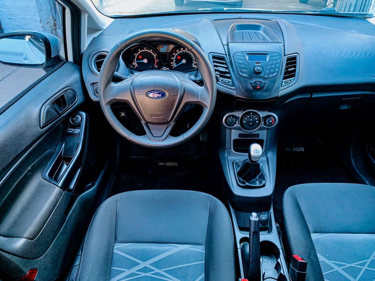 Ford Fiesta KD Usado en Córdoba, deRuedas