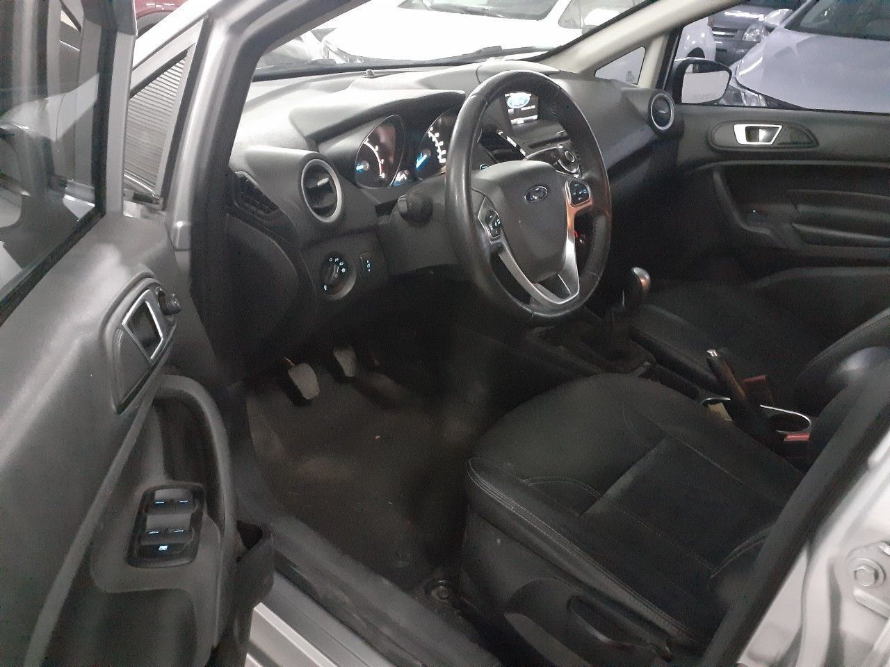 Ford Fiesta KD Usado en Mendoza, deRuedas