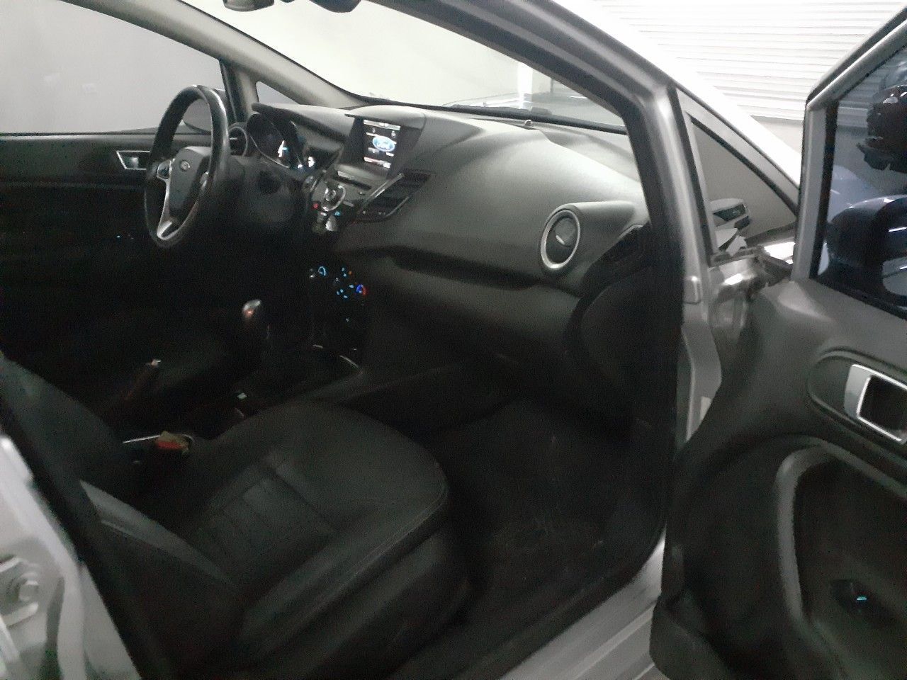 Ford Fiesta KD Usado en Mendoza, deRuedas