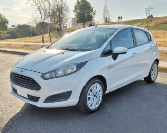 Ford Fiesta KD Usado en Mendoza