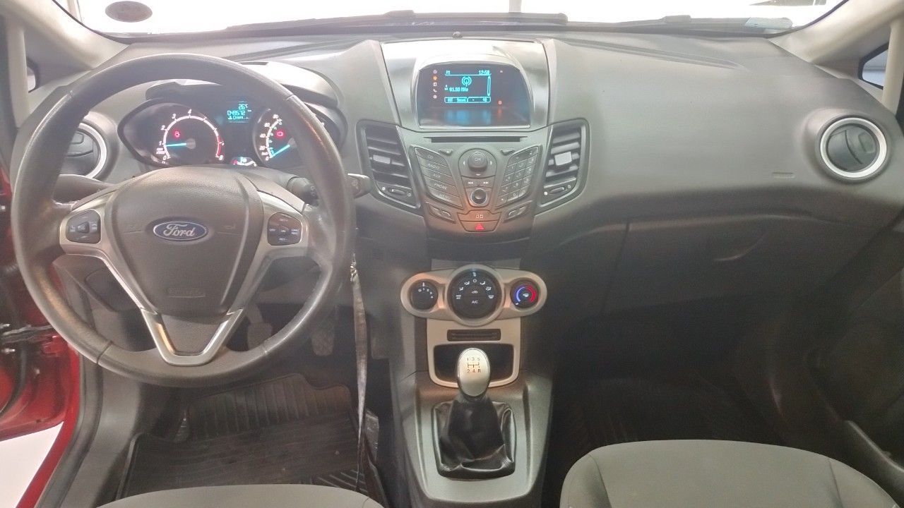 Ford Fiesta KD Usado en Mendoza, deRuedas
