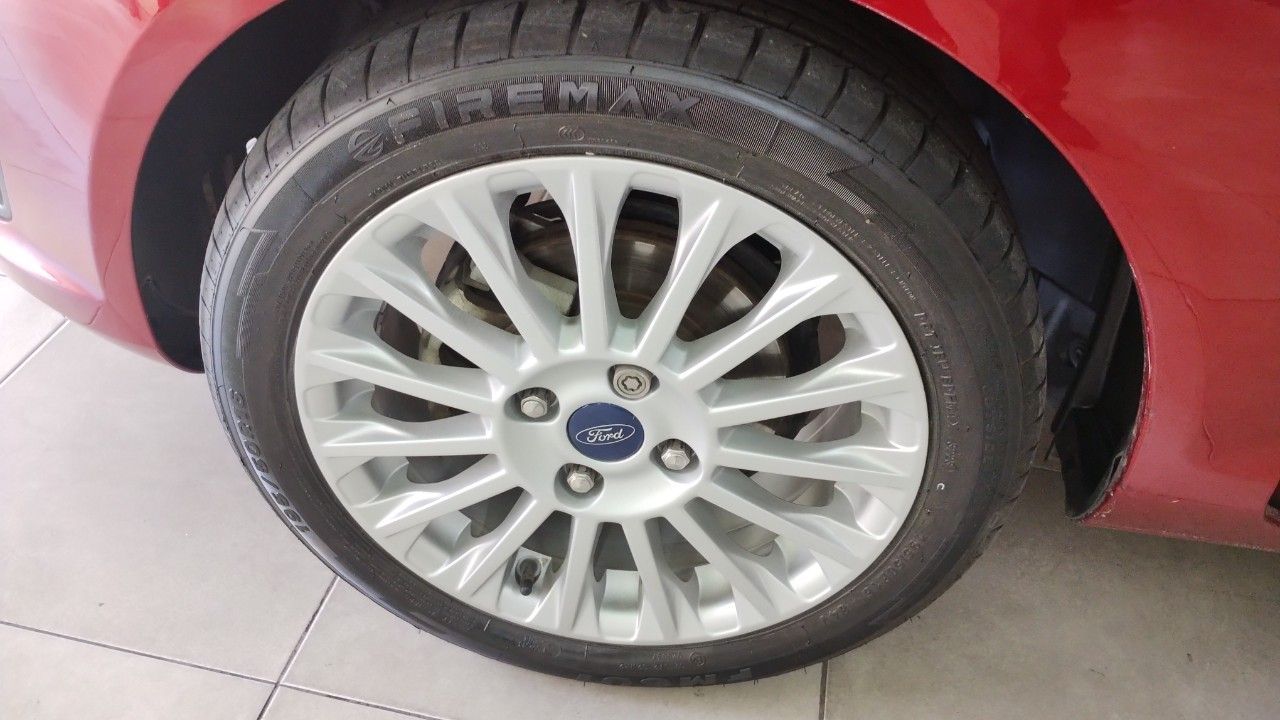 Ford Fiesta KD Usado en Mendoza, deRuedas