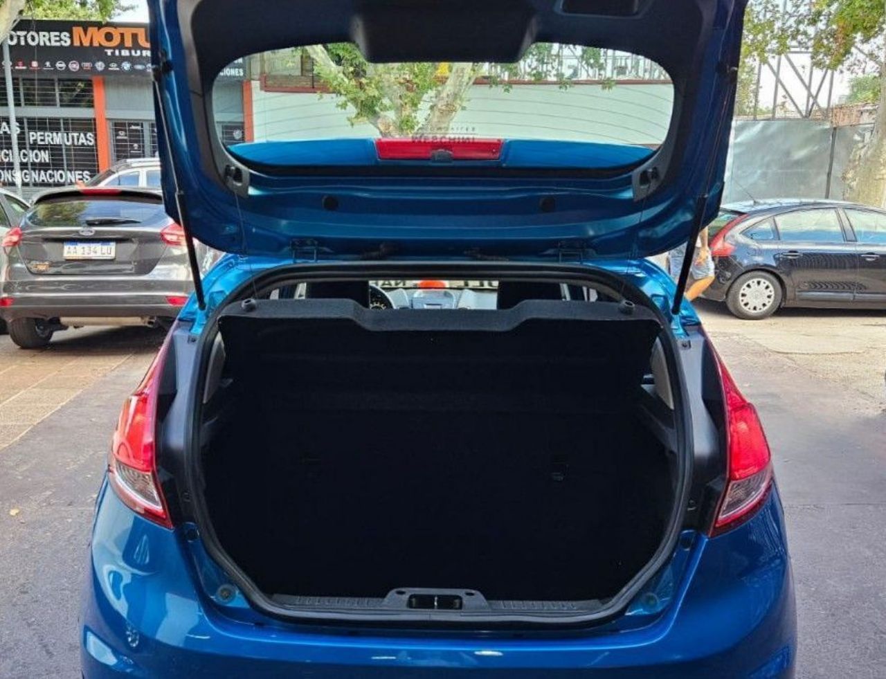Ford Fiesta KD Usado en Mendoza, deRuedas