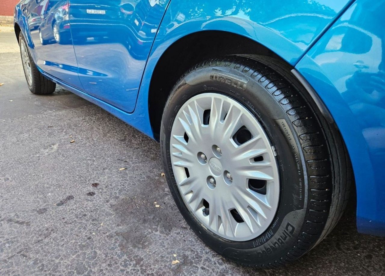 Ford Fiesta KD Usado en Mendoza, deRuedas
