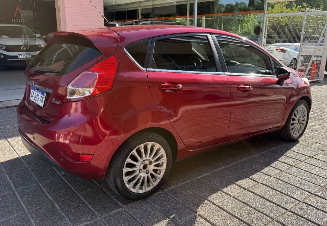 Ford Fiesta KD Usado Financiado en Mendoza, deRuedas