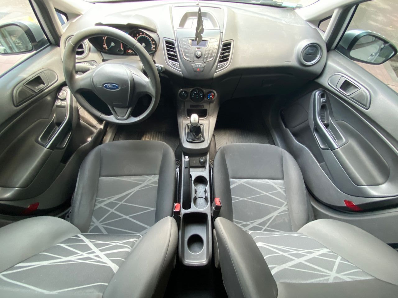 Ford Fiesta KD Usado Financiado en Mendoza, deRuedas