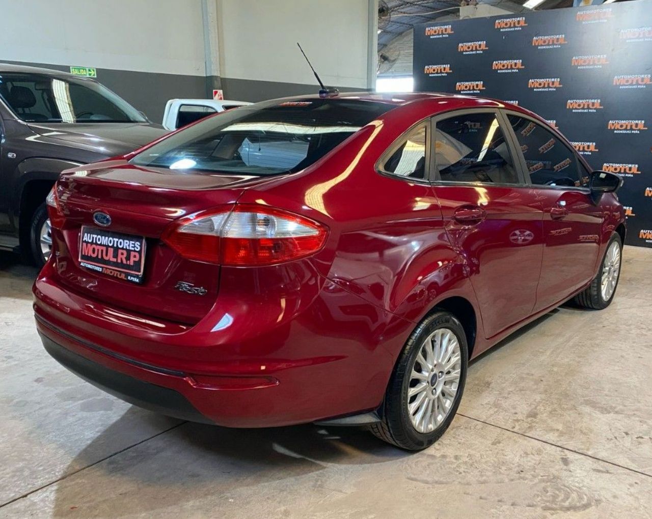 Ford Fiesta KD Usado en Mendoza, deRuedas