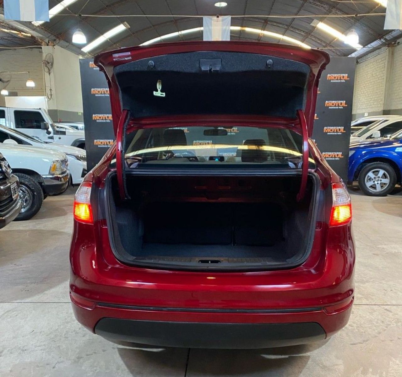 Ford Fiesta KD Usado en Mendoza, deRuedas