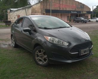 Ford Fiesta KD Usado en Corrientes