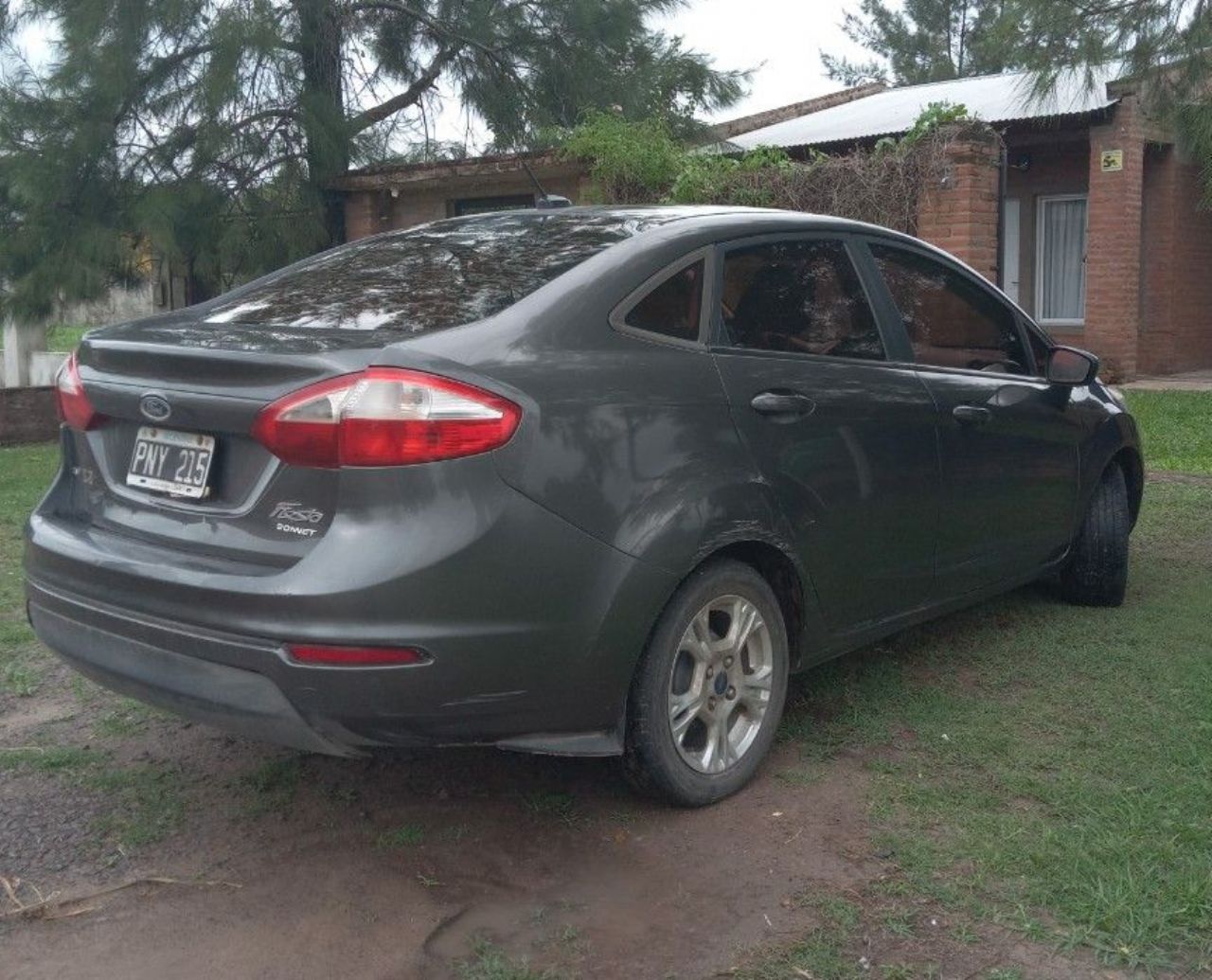 Ford Fiesta KD Usado en Corrientes, deRuedas