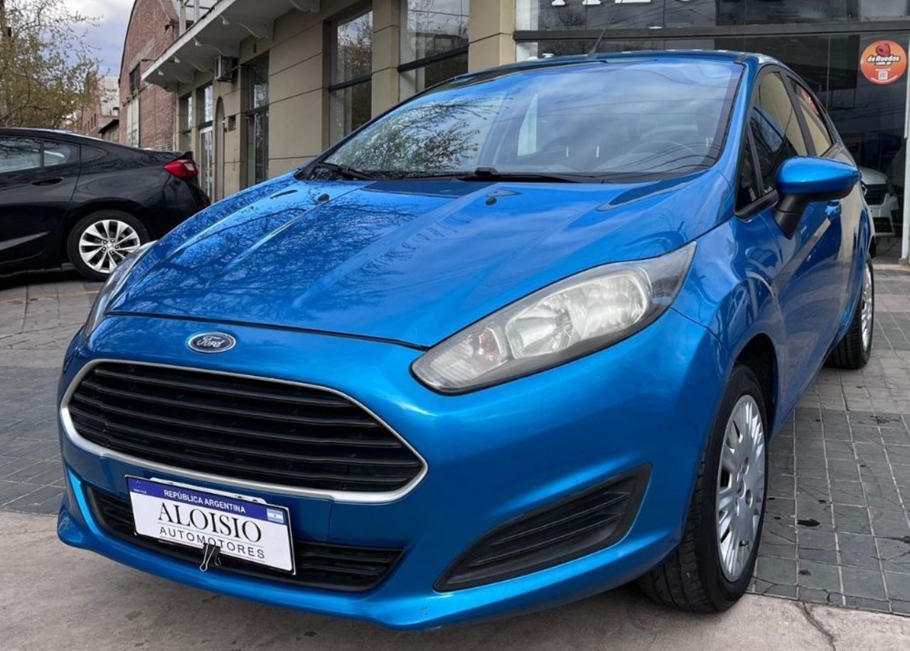 Ford Fiesta KD Usado en Mendoza, deRuedas