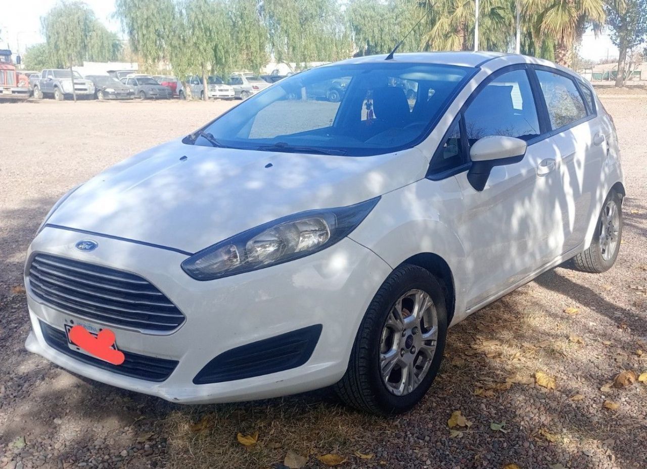 Ford Fiesta KD Usado en Mendoza, deRuedas
