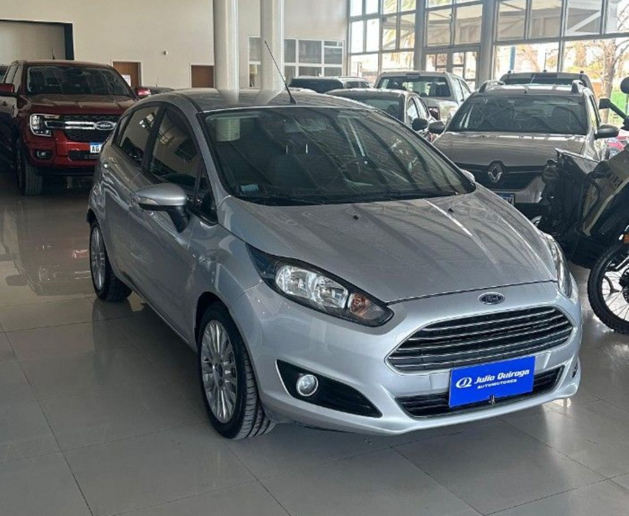 Ford Fiesta KD Usado en Mendoza, deRuedas
