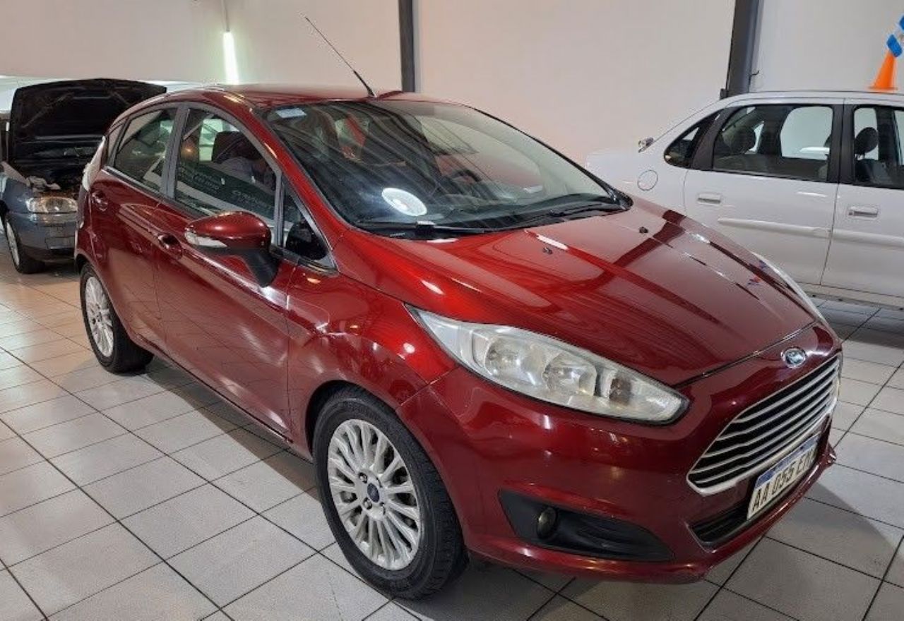 Ford Fiesta KD Usado Financiado en Mendoza, deRuedas