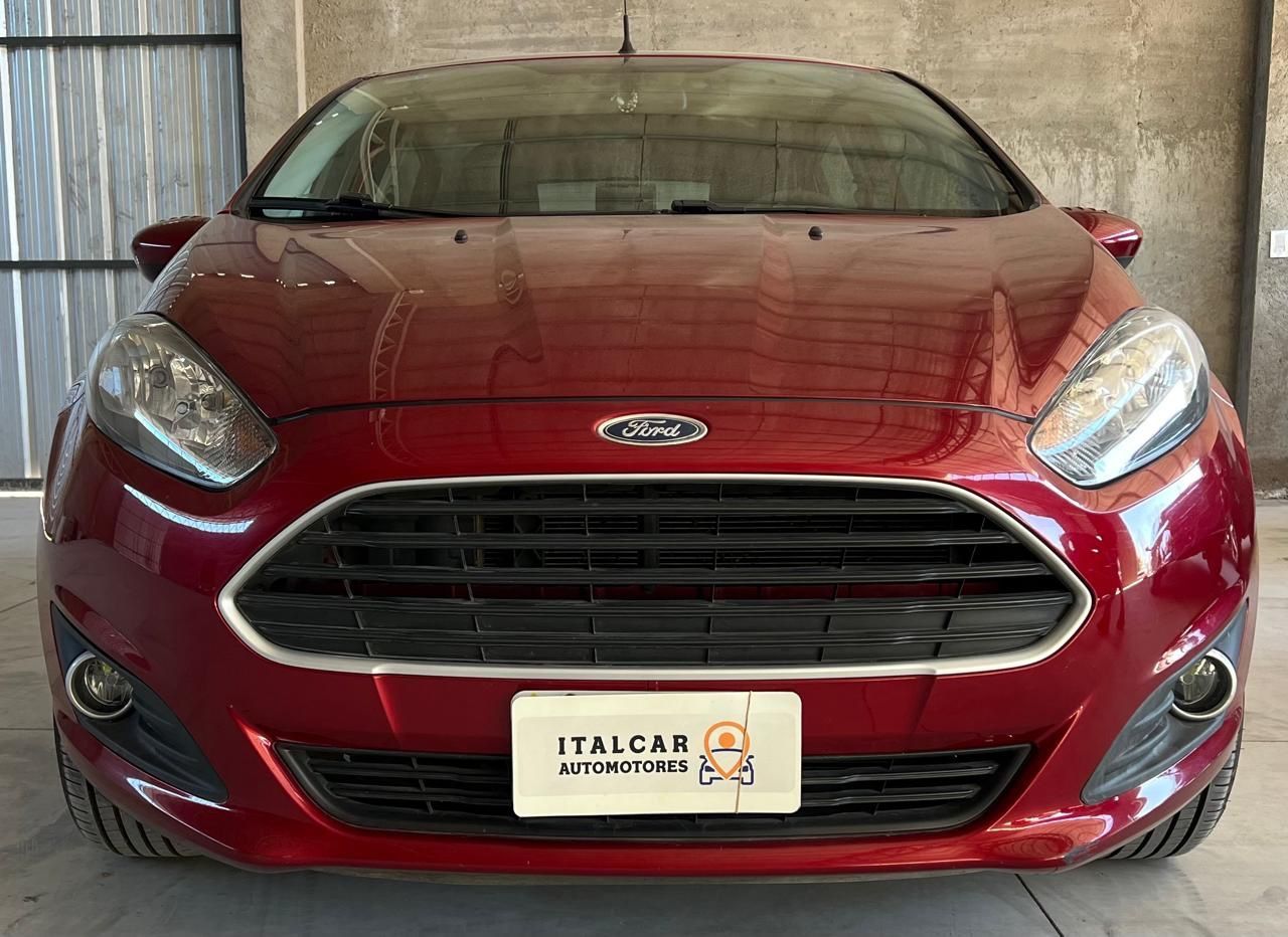 Ford Fiesta KD Usado Financiado en Mendoza, deRuedas