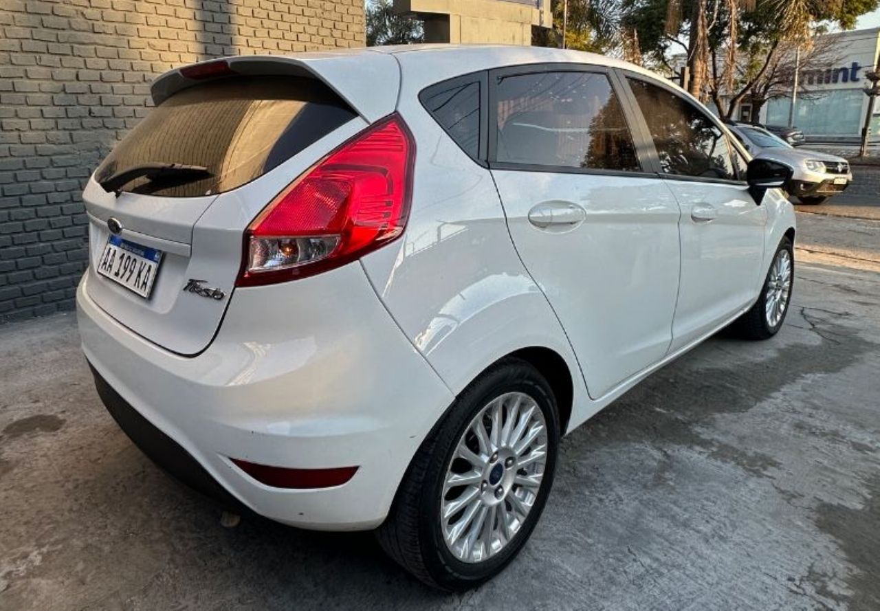 Ford Fiesta KD Usado Financiado en Córdoba, deRuedas