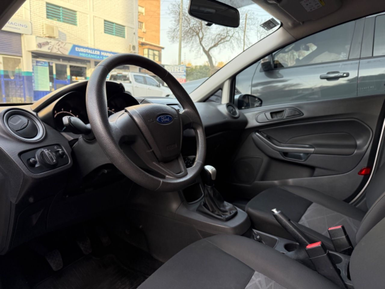 Ford Fiesta KD Usado Financiado en Mendoza, deRuedas