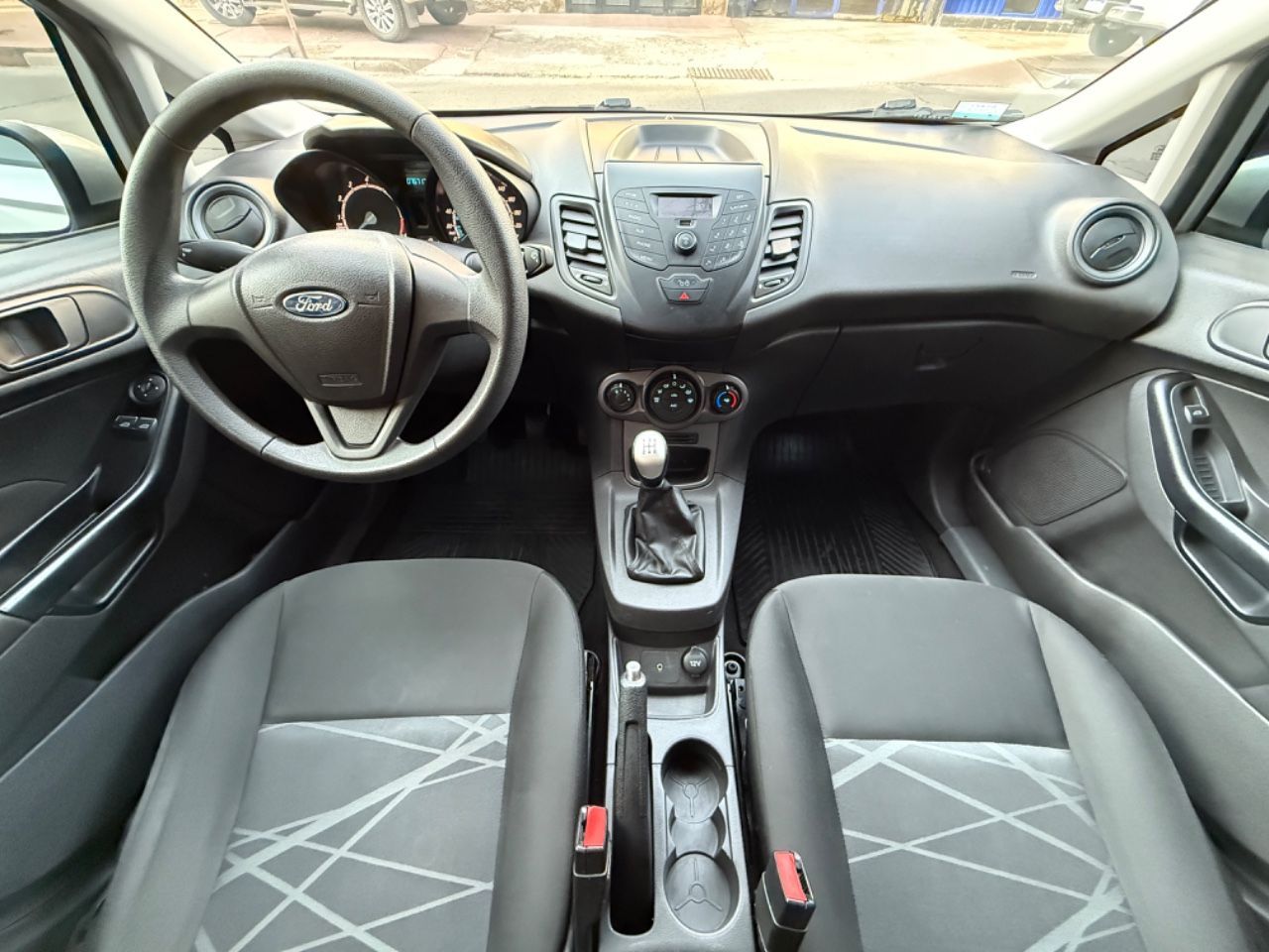 Ford Fiesta KD Usado Financiado en Mendoza, deRuedas