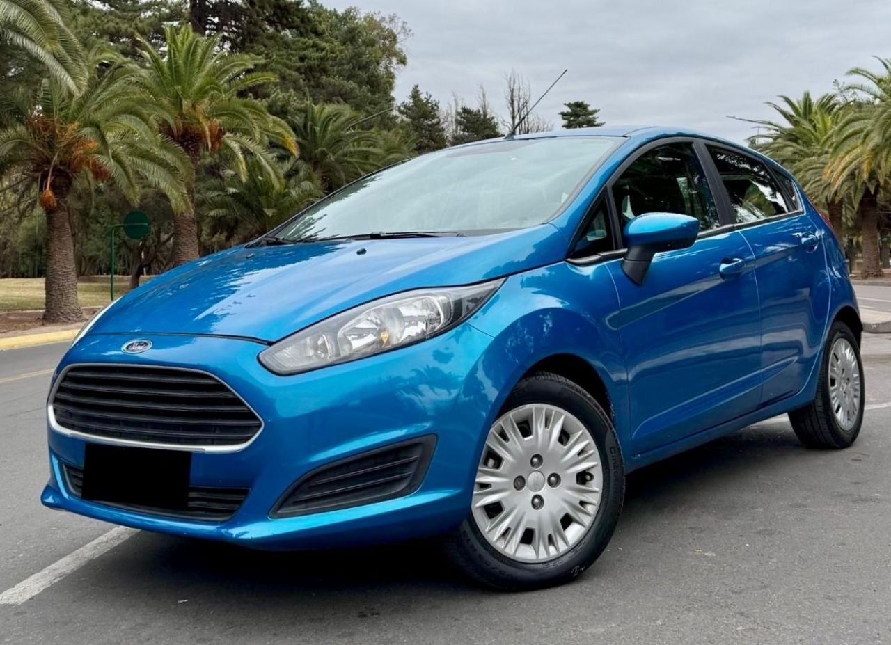 Ford Fiesta KD Usado Financiado en Mendoza, deRuedas