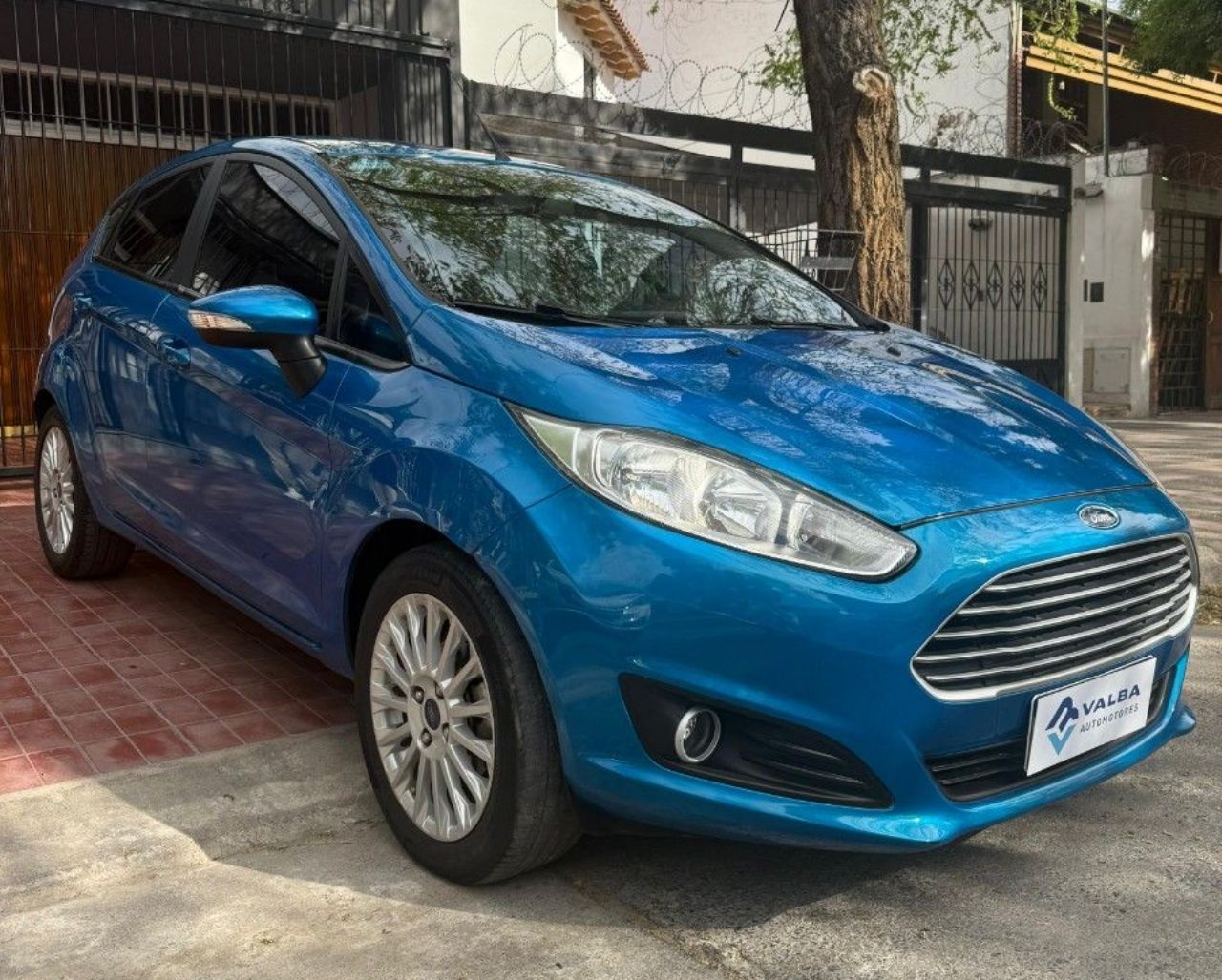 Ford Fiesta KD Usado en Mendoza, deRuedas