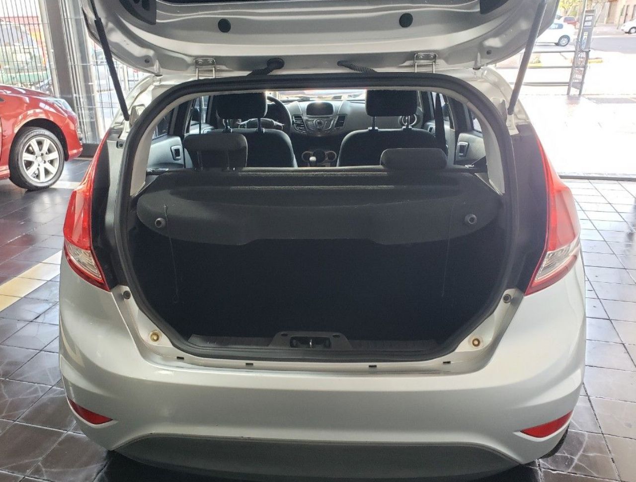 Ford Fiesta KD Usado Financiado en Mendoza, deRuedas