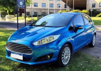 Ford Fiesta KD Usado en Córdoba