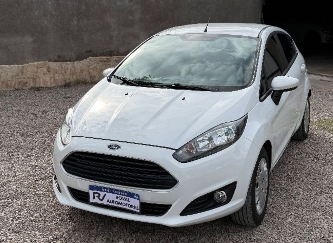 Ford Fiesta KD Usado Financiado en San Juan, deRuedas