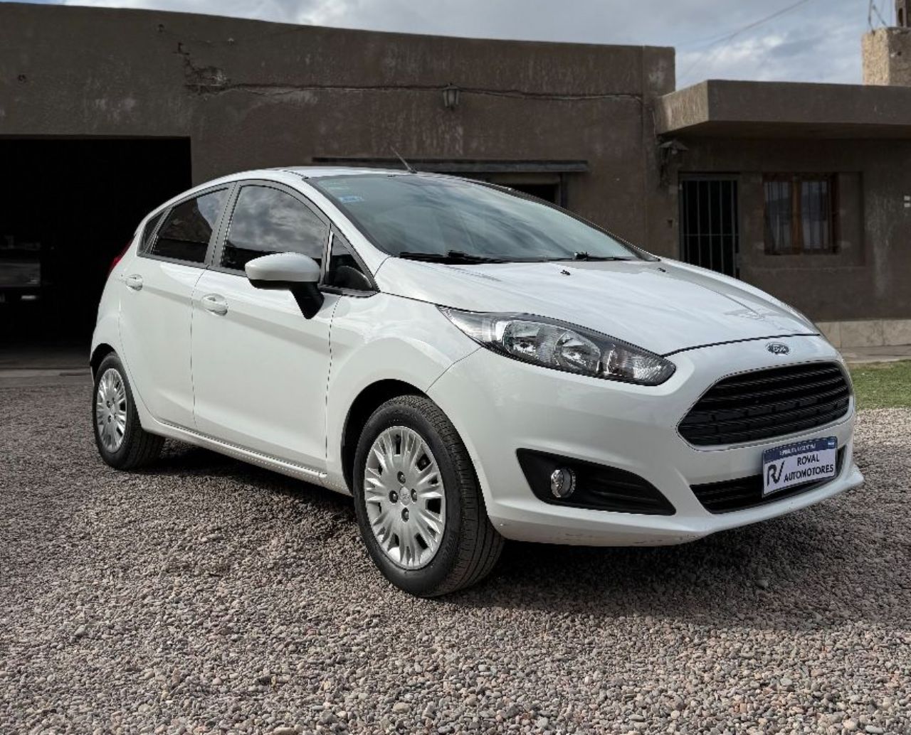 Ford Fiesta KD Usado Financiado en San Juan, deRuedas