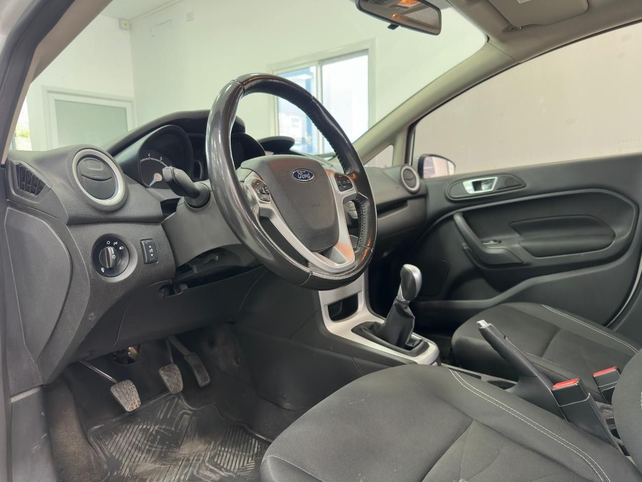 Ford Fiesta KD Usado Financiado en Mendoza, deRuedas